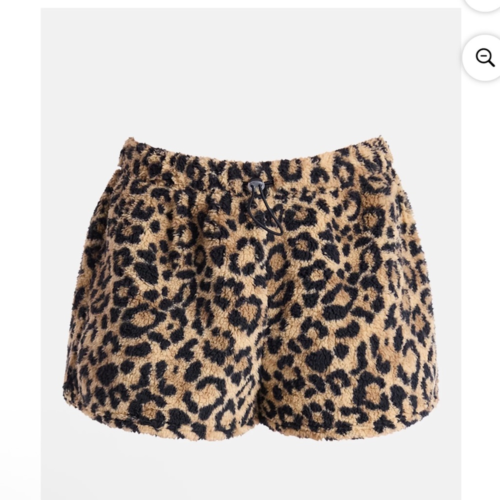No Boundaries Plush Shorts - Picture 2 of 6